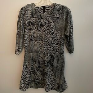 Longsleeve Animal Print Top